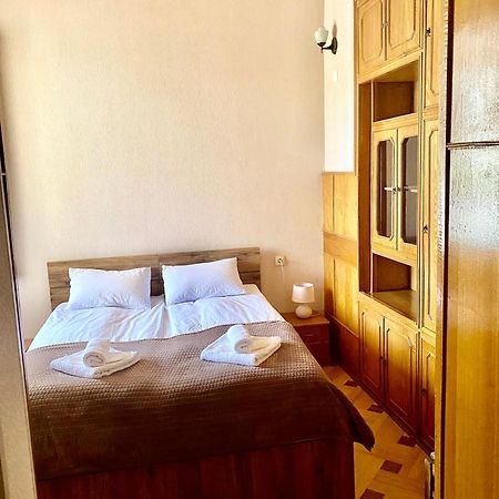 Boutique Hotel Talaveri In Telavi Bagian luar foto