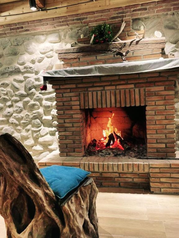 Boutique Hotel Talaveri In Telavi Bagian luar foto