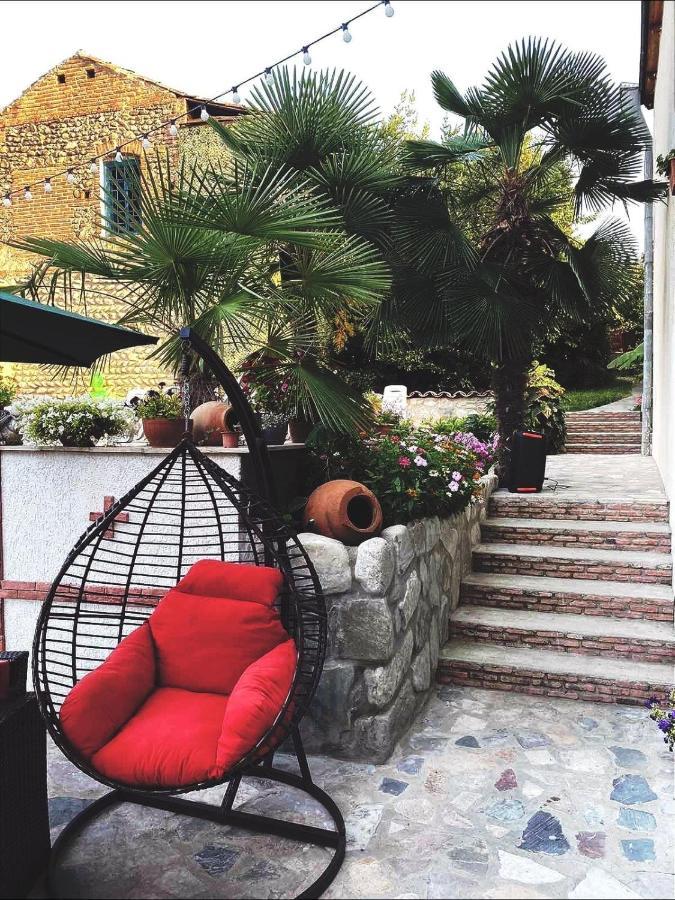 Boutique Hotel Talaveri In Telavi Bagian luar foto