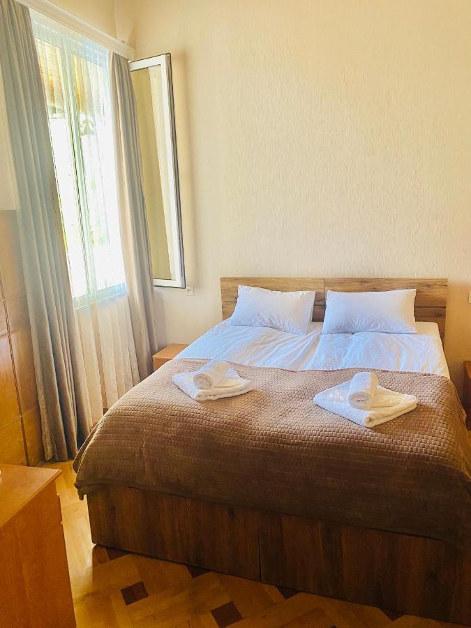 Boutique Hotel Talaveri In Telavi Bagian luar foto